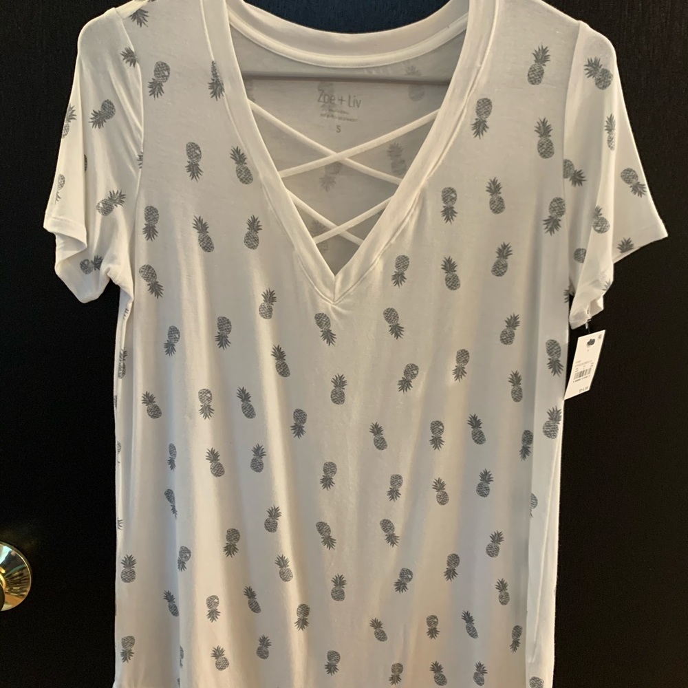 Pineapple shortsleeved shirt